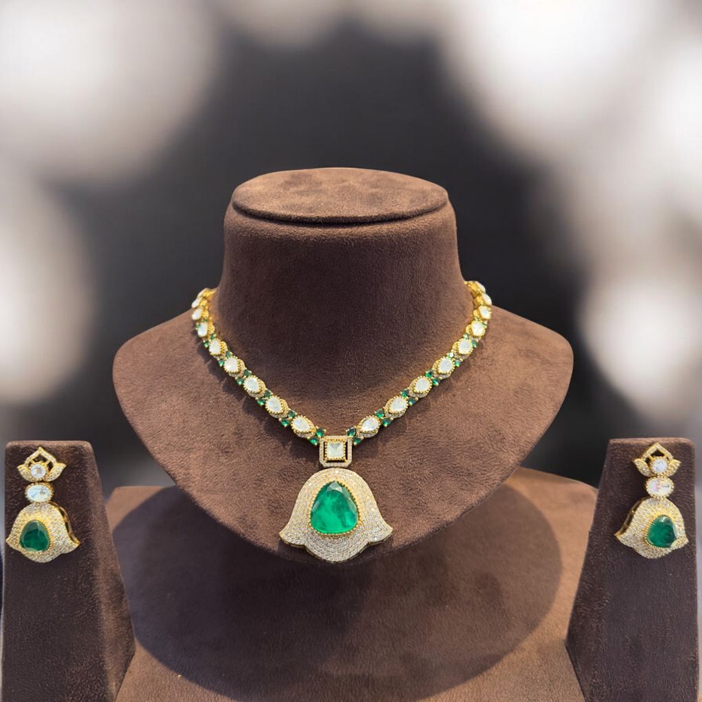 Emerald Eclipse Choker Set By Dia Art Jewels view 2