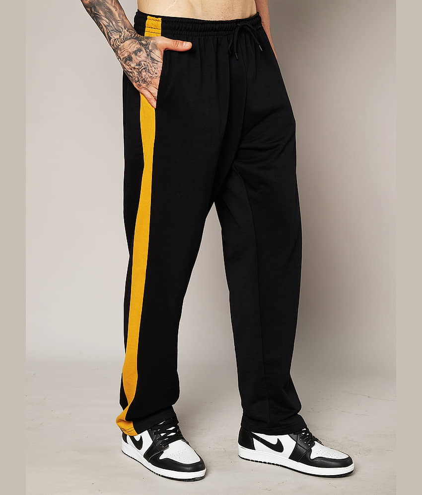 Leotude Black Cotton Blend Men's Trackpants ( Pack of 1 ) view 2