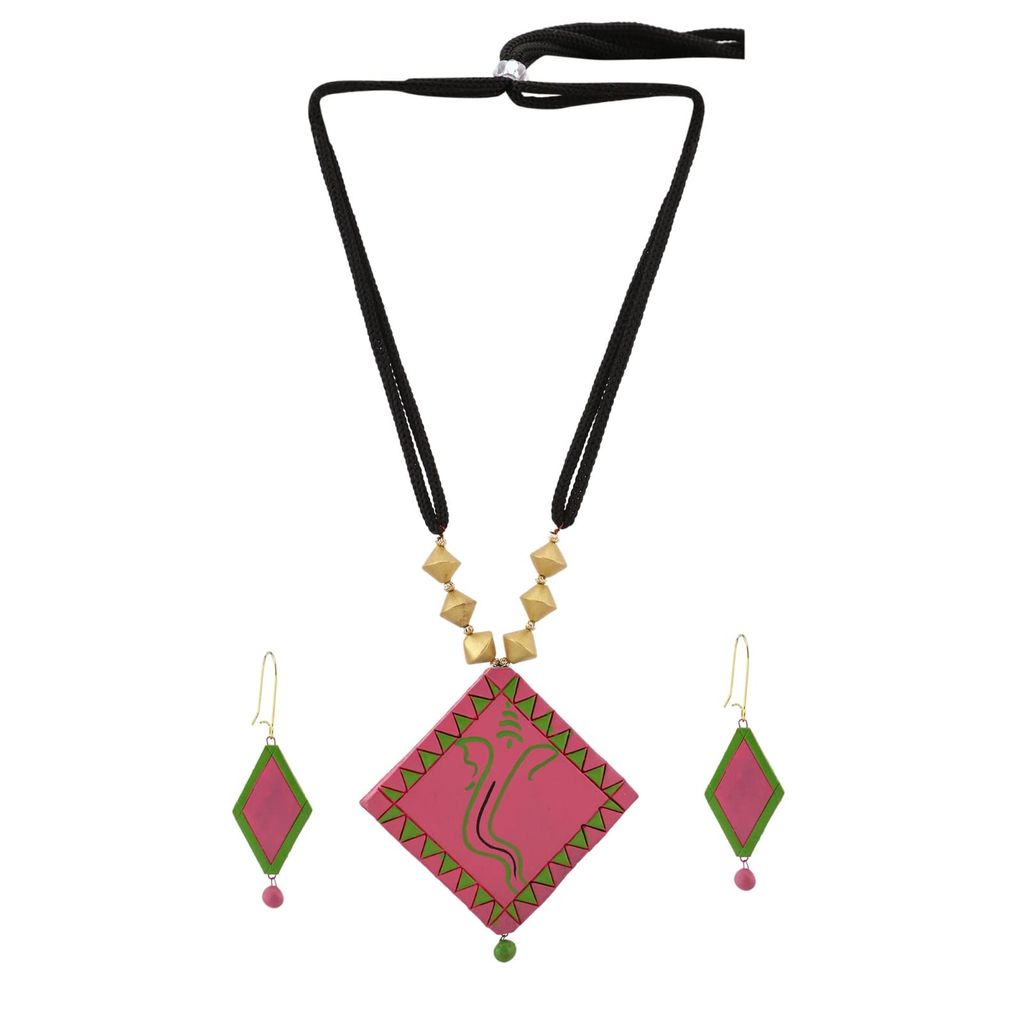Le bijouxistic EKAM EK GANESHA DESIGNE TERRACOTTA NECKLACE AND EARRING SET FOR WOMEN AND GIRLS FOR CASUAL AND FROMAL WEAR IN PINK COLOR view 2