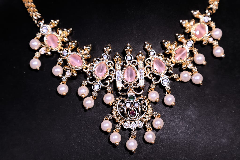 Royal Pink Stone and Pearl Drop Necklace view 2