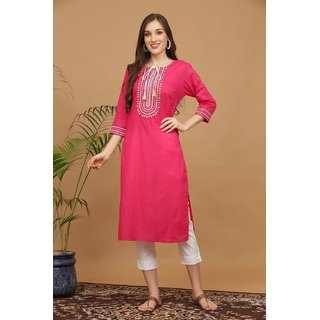 Lakshtish Round Neck Embroideay Kurta