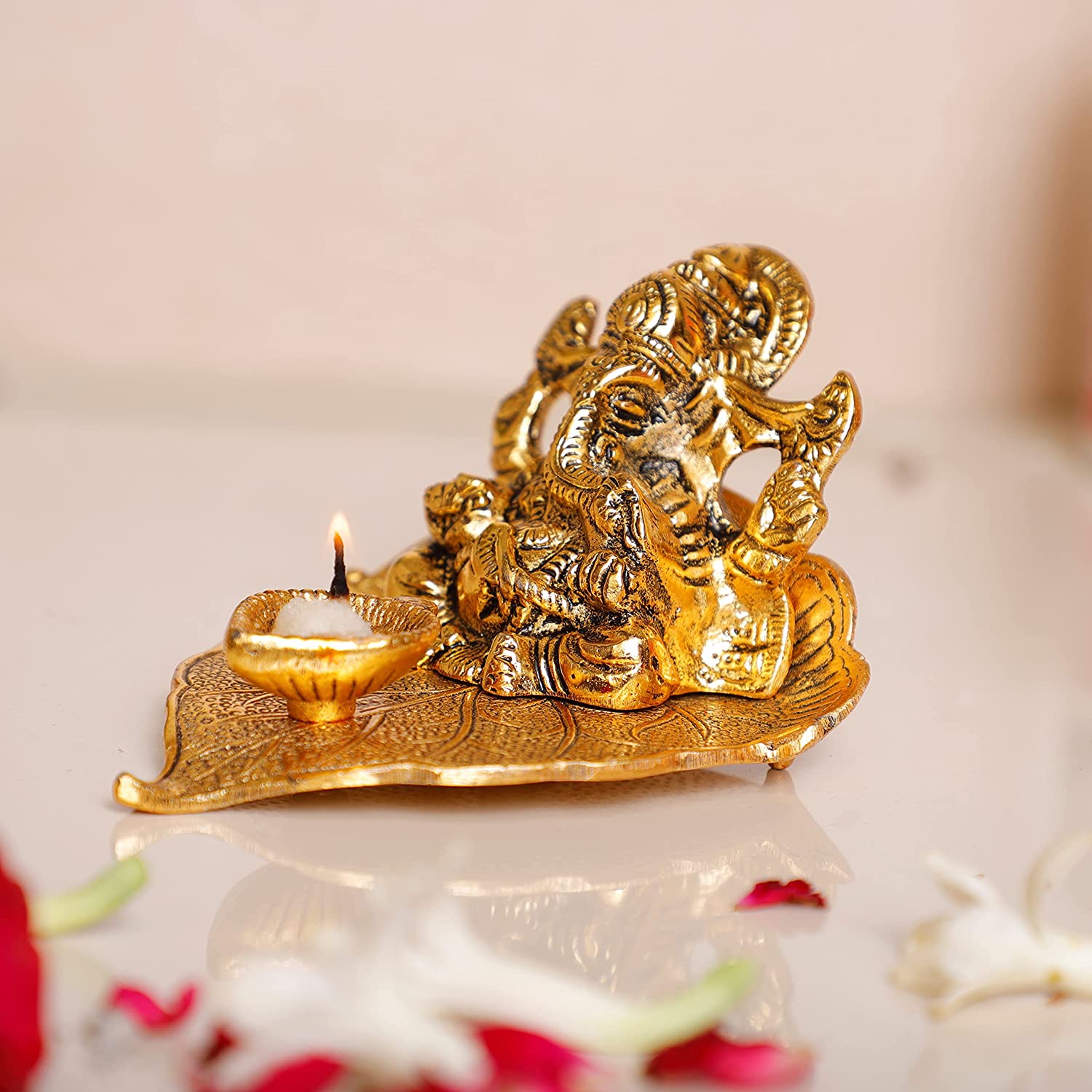 DreamKraft Metal Lord Ganesha On Leaf with Diya Idol view 2