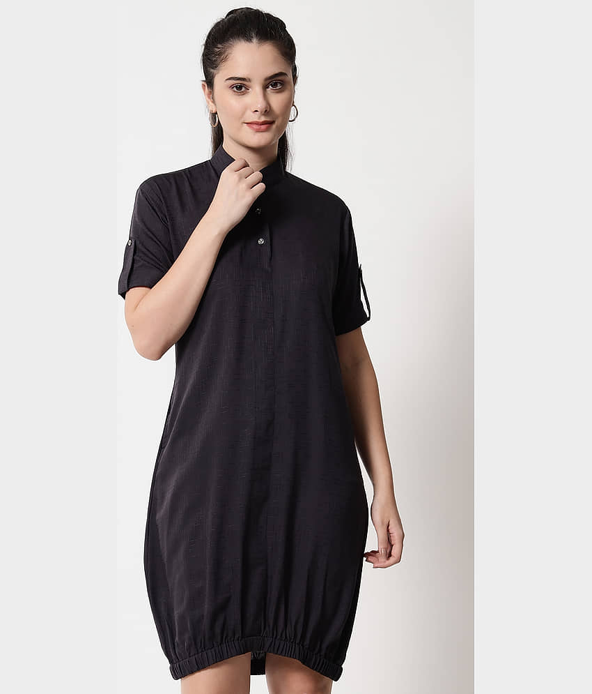 TOGZZ Women Crepe Solid Shift Dress ( Black )