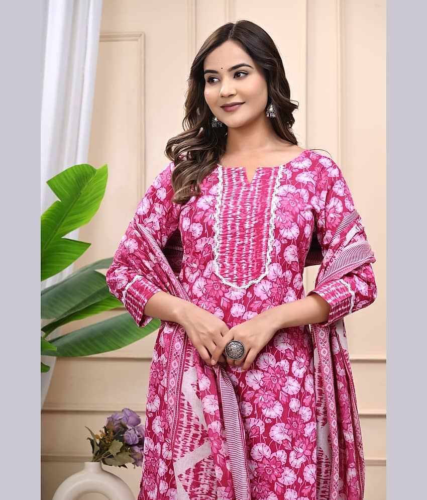 Shivaradhya designers Women Cotton Printed Straight Kurti With Pants ( Pink ) view 2