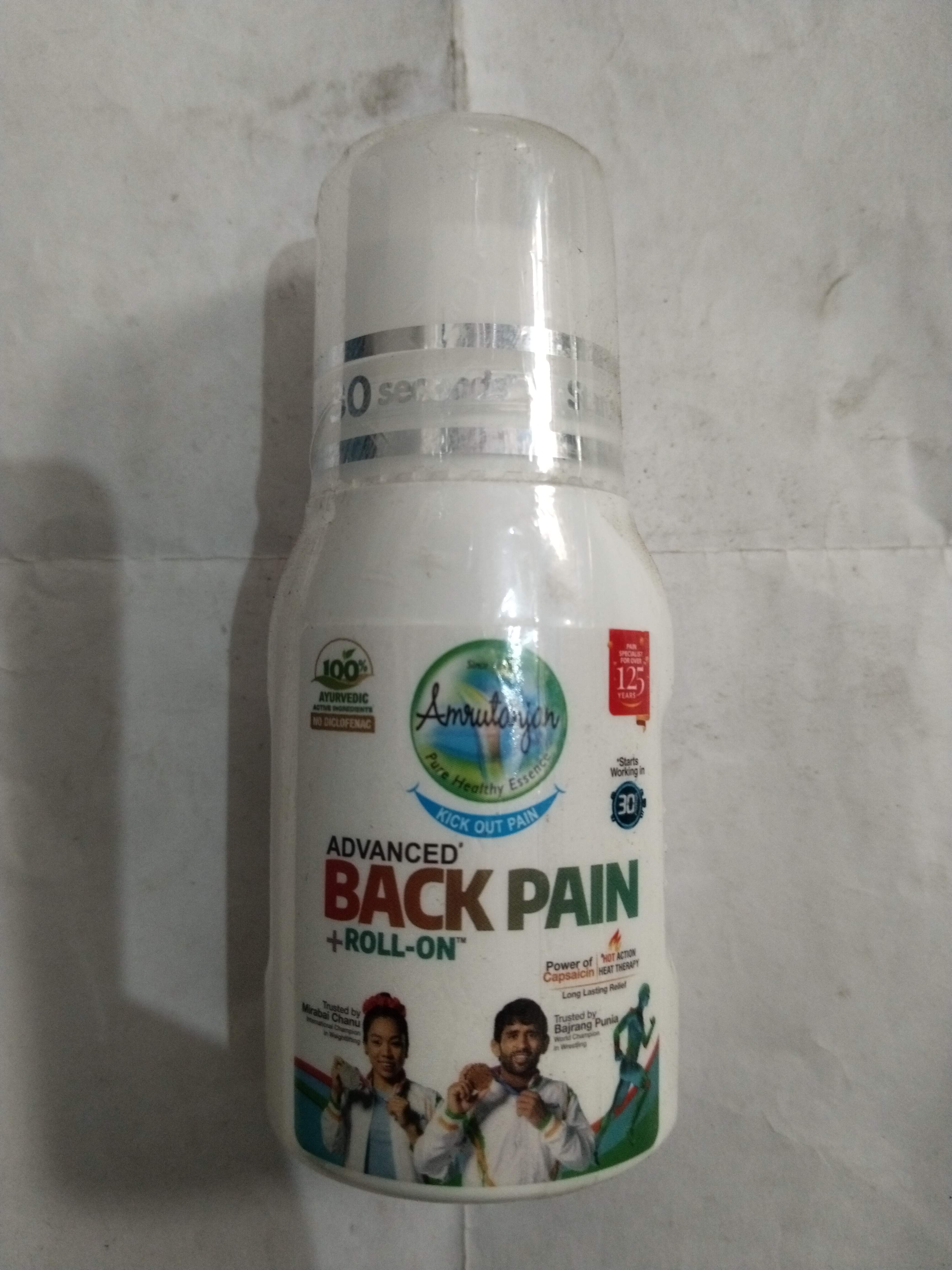Amrutanjan Advanced Back pain + roll-on hot action heat therapy long lasting relief