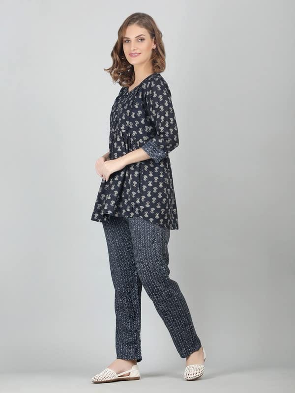 KOI SLEEPWEAR Blue Maternity Floral Co-ord L view 2