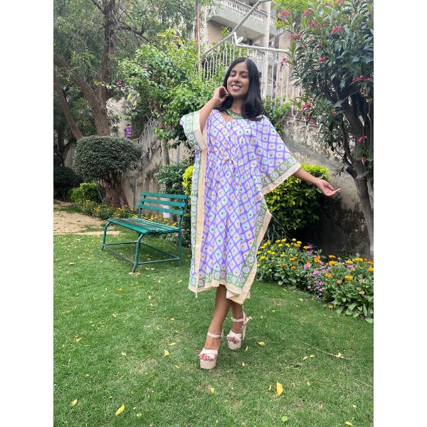 Palace Garden Polka Dots Medium Kaftan Purple (40 Inch) view 2