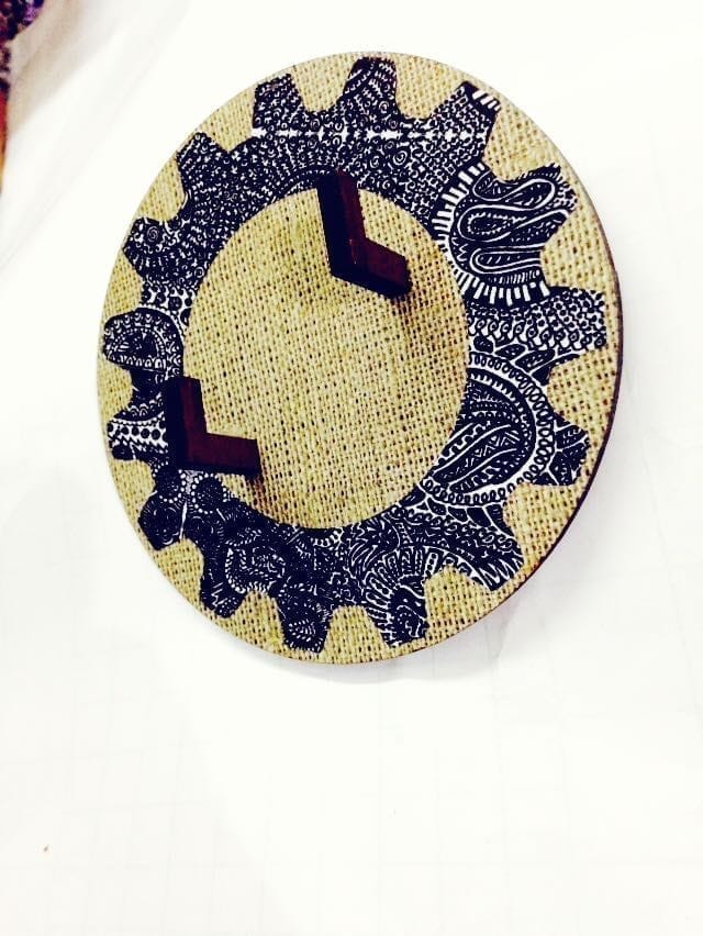 Key Holders - Gear Circle Jute Base With ILLU-GINATION Artwork Frame view 2