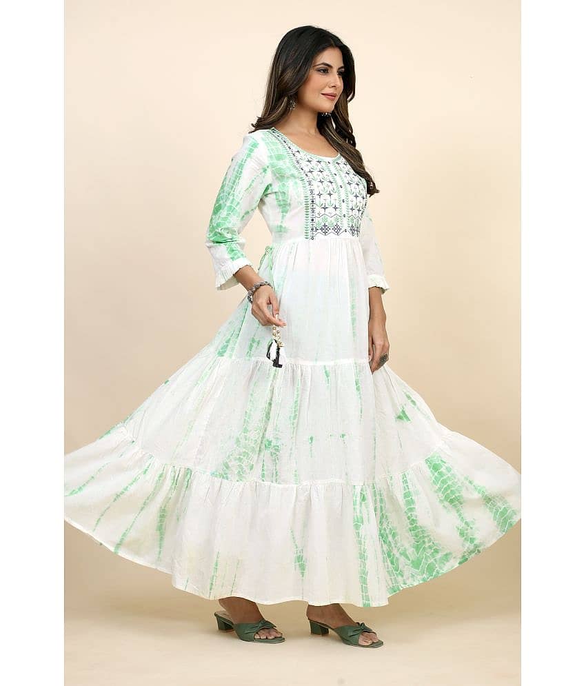 SARRAS Cotton Printed Flared Women's Kurti - Green ( Pack of 1 ) view 2
