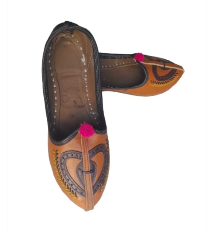 Punjabi Brown Juti for Men view 2