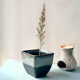 Handpainted Ceramic Outdoor Maggie Planter Pack of 1, Grey Flower Pot for Home/Kitchen/Balcony view 2