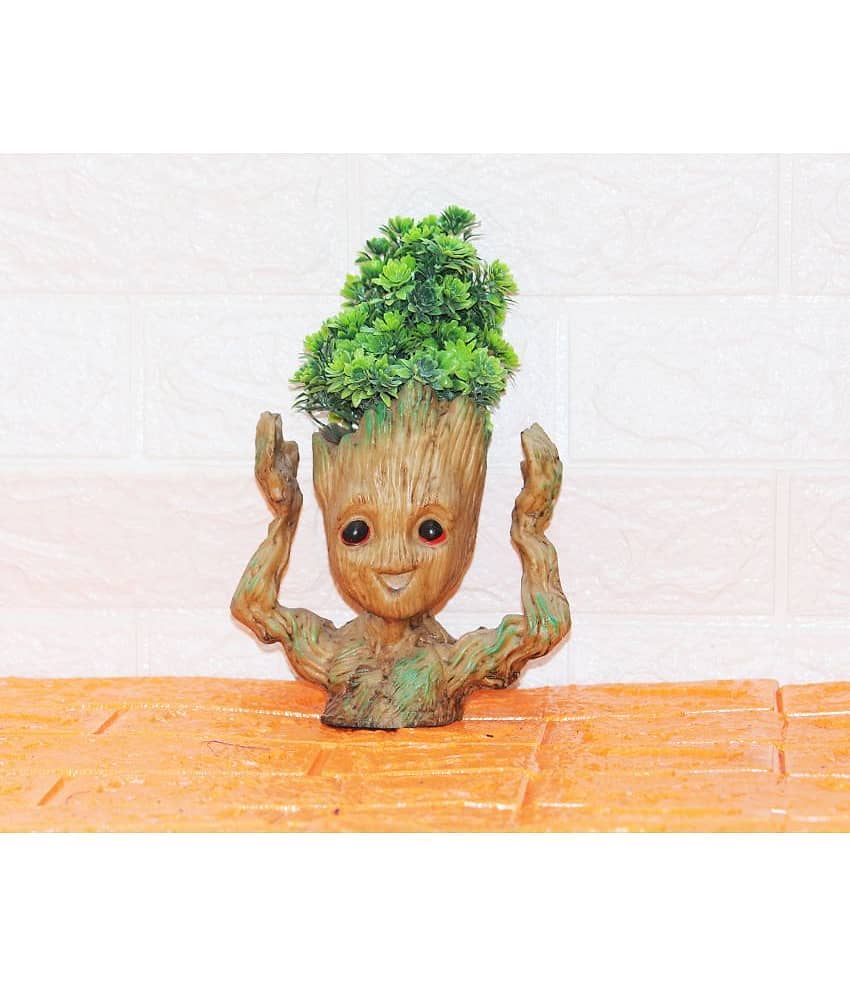 Miss Peach Handicraft & Artifact Showpiece 14 cm - Pack of 1