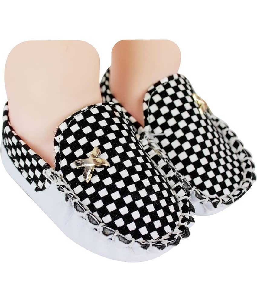 Neska Moda Baby Boys Rexine Loafer Booties For 9 To 12 Months (Black) view 2