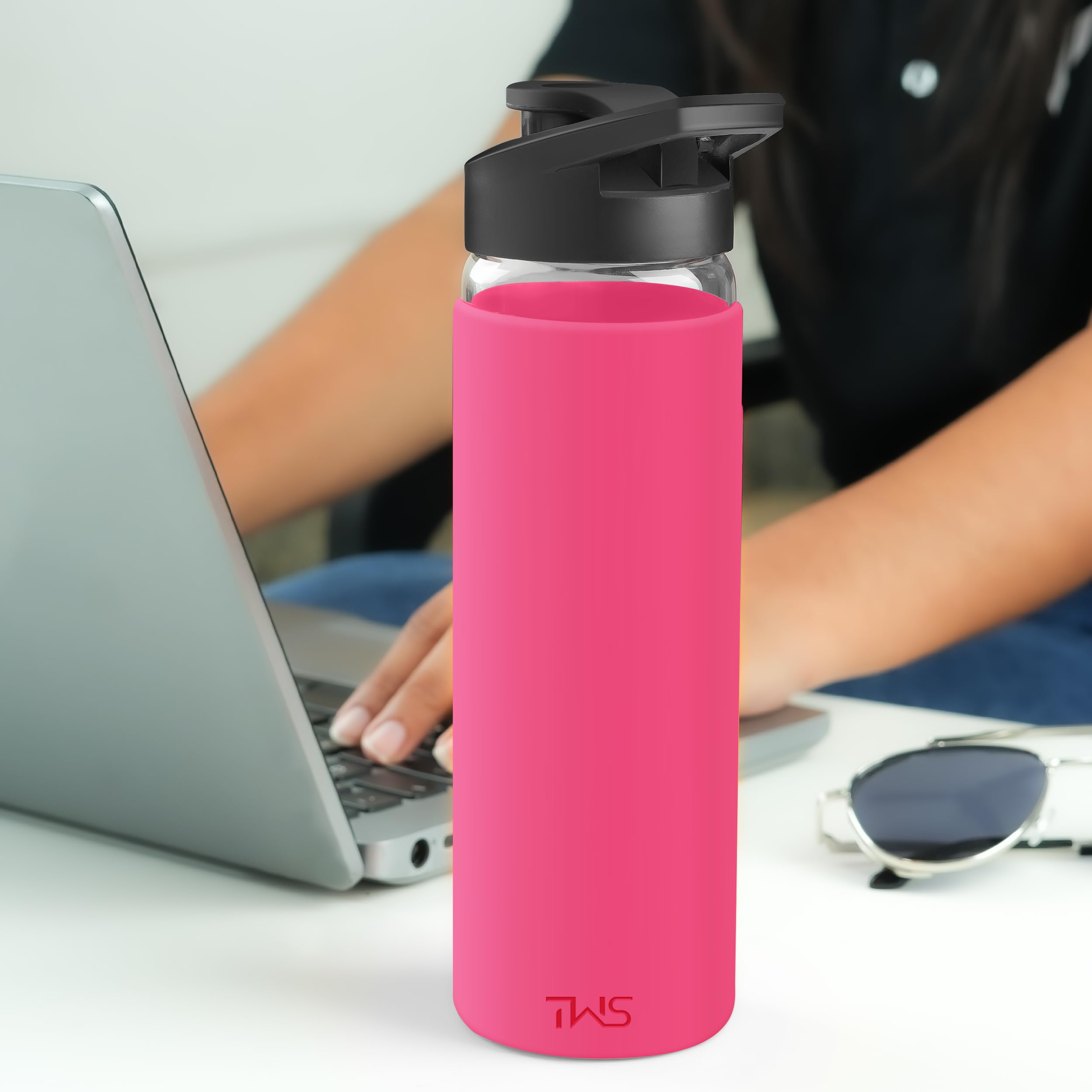 The Wallet Store Pure Wrap Borosilicate Sipper Bottle (Pink, 750 ml) view 2