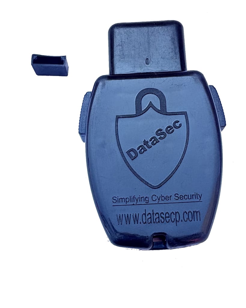 TYPE C PORT BLOCKER WITH KEY view 2