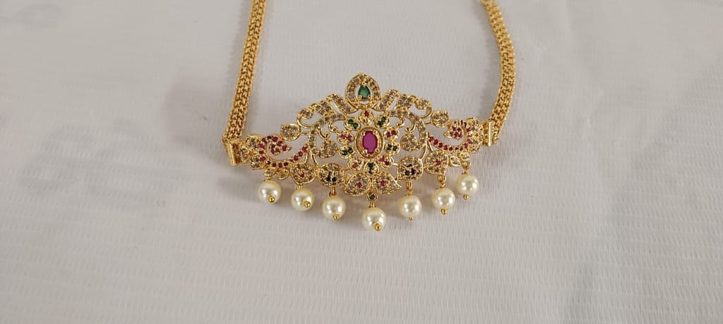 Bridal Gold Plated Maang Tikka with Pearls and Green Stones view 2