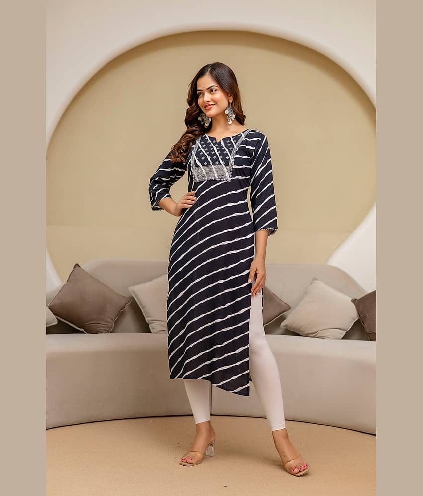 Kapadia Women Rayon Embroidered Straight Kurti ( Black ) view 2