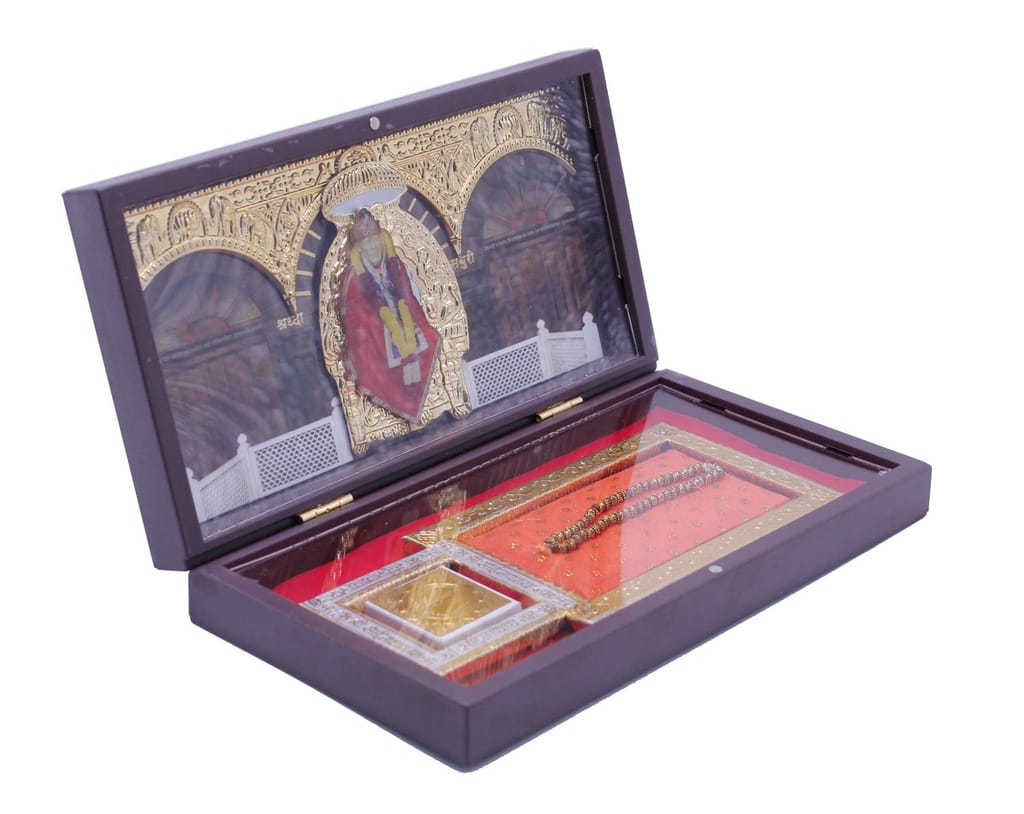 Craftlayout Brass Om Sai Ram Charan Paduka Box view 2