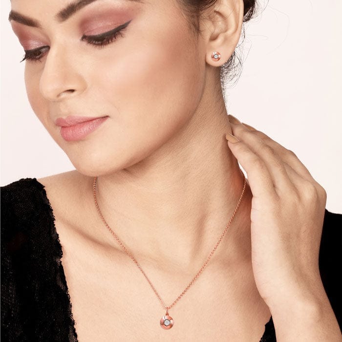 Rose Gold Round Illusion Pendant Set view 2