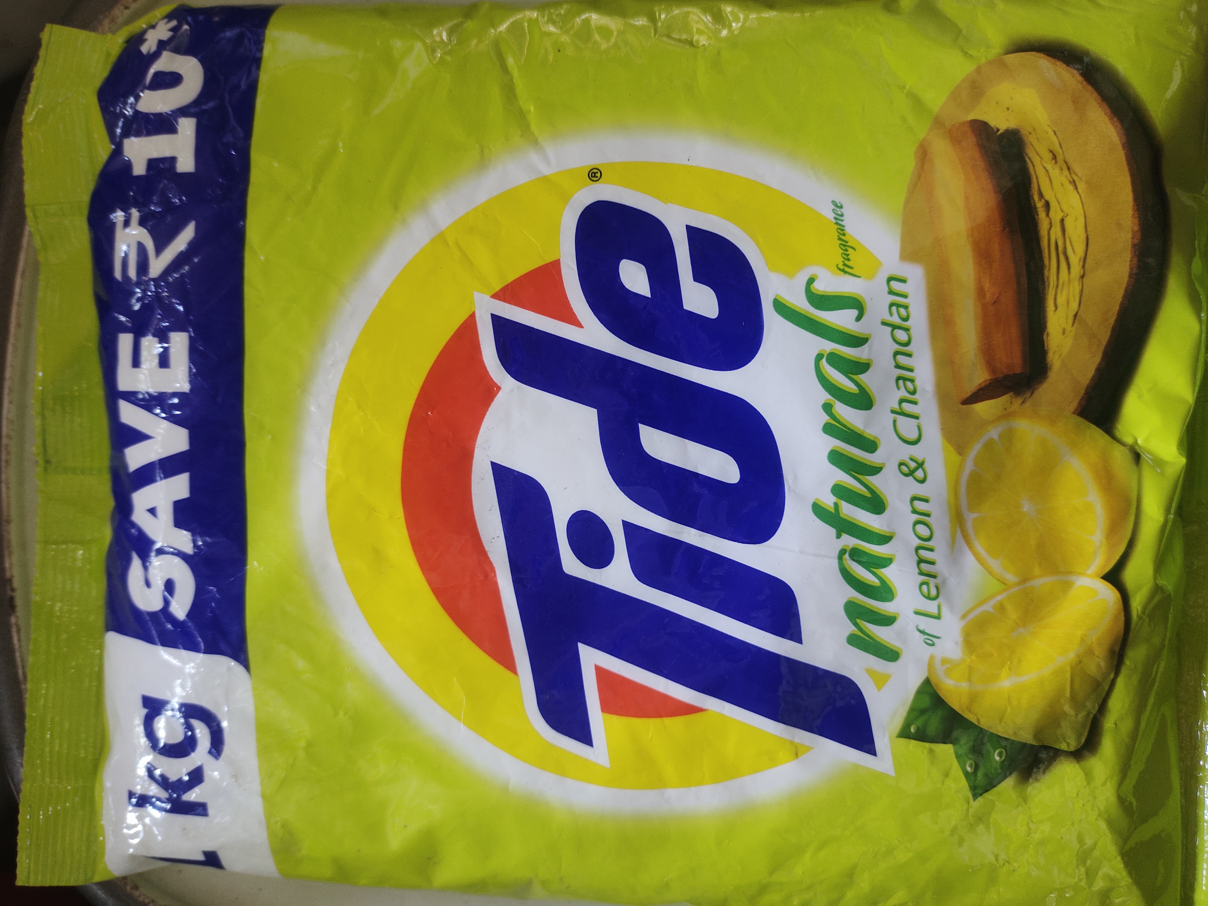 Tide naturals of lemon & chandan detergent powder