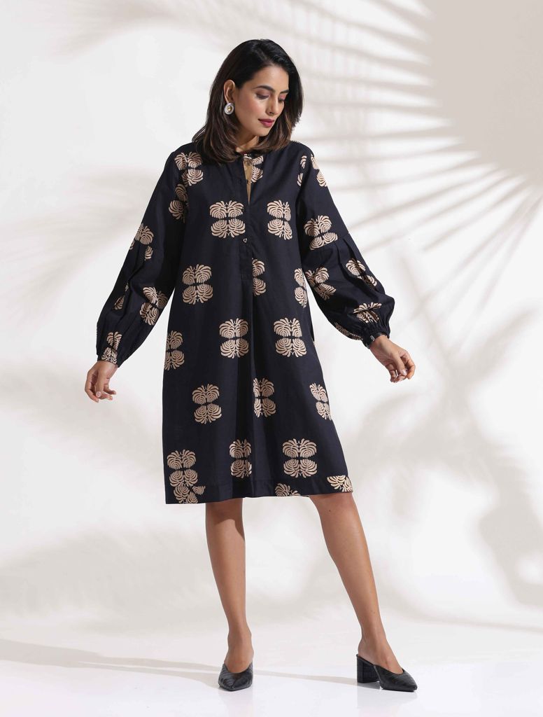 trueBrowns Black Cotton Print Short Dress - Black (S) view 2