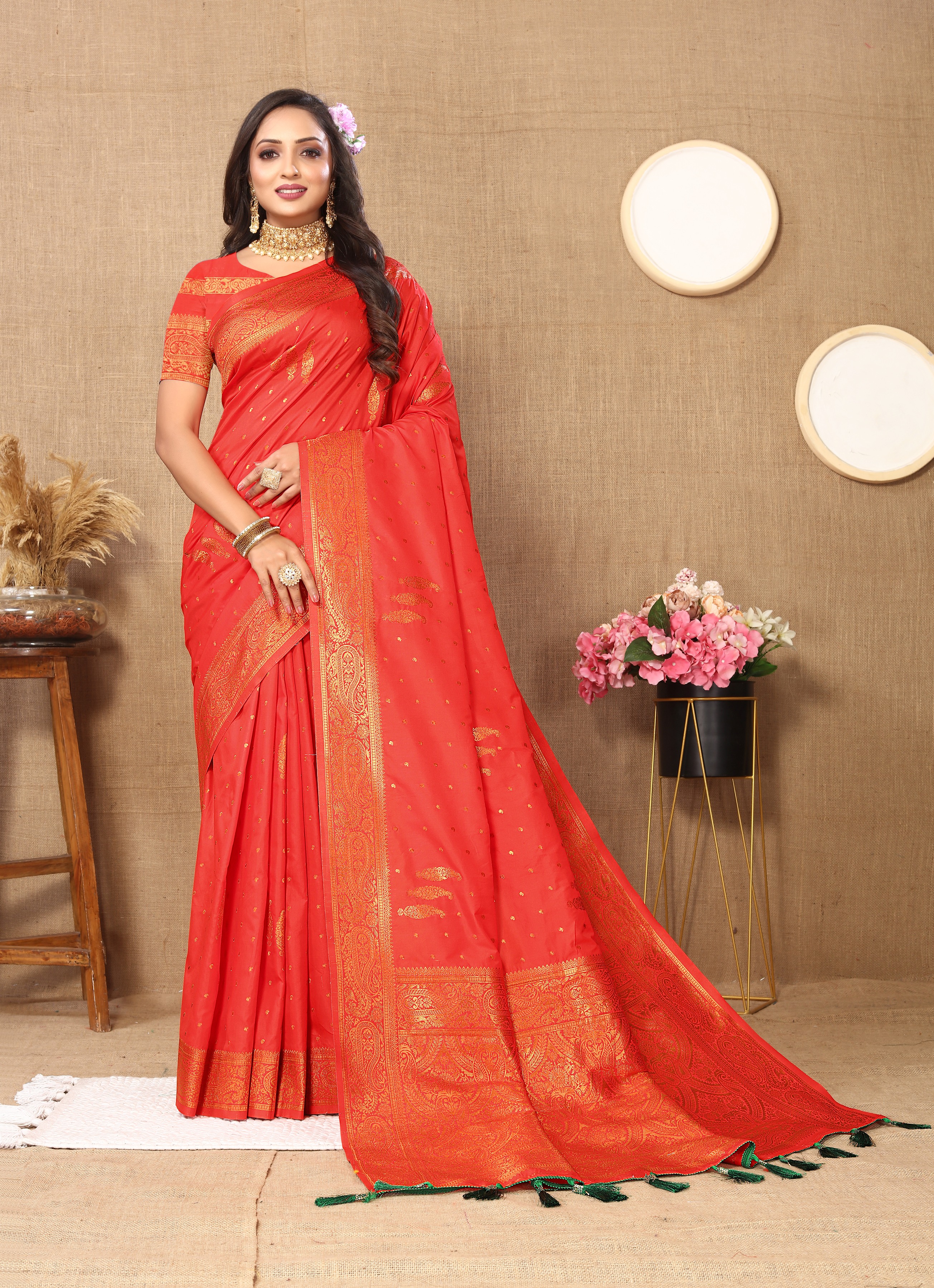 Soft silk saree with COPPER zari weaving design... view 2