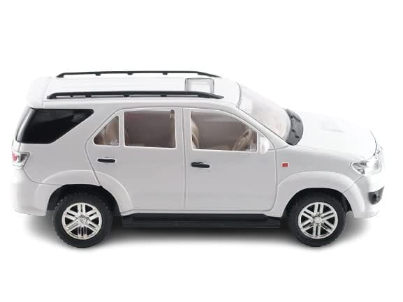 Mehtab Pull Back Old Fortuner Model Toy Car for Kids (White, Pack of 1) view 2