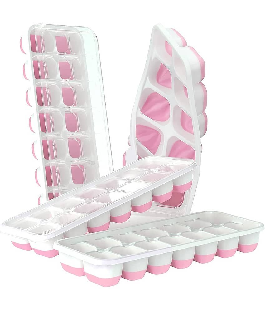 Crasts Ice Cube Maker Trays Light Green 4 Pcs