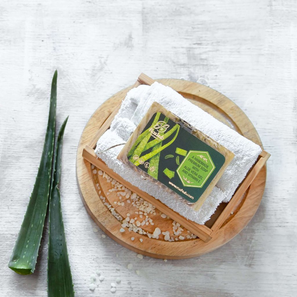 Aloevera Basil Handmade Bathing Soap for Youthful Glow - 100gm view 2