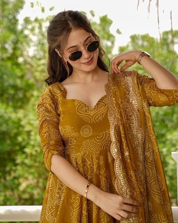 Womens Cotton Anarkali Kurta Set with Malmal Dupatta | Sanganeri Print Flared Kurti Suit view 2