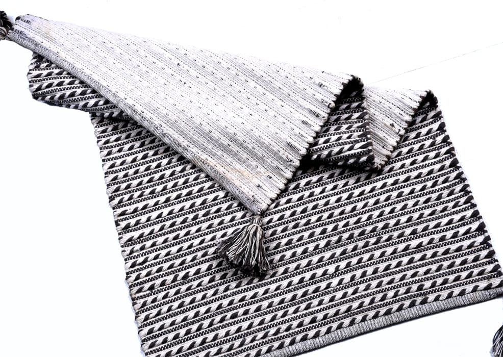 Villa Choti Handmade 100% Cotton Rugs view 2
