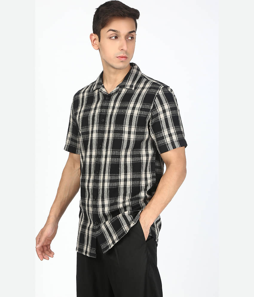Bene Kleed 100% Cotton Regular Fit Checks Half Sleeves Cuban Collar Men's Casual Shirt (Multicolor) view 2