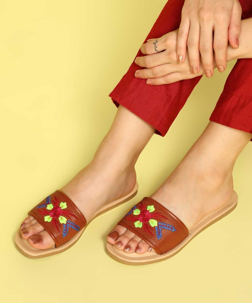 Paragon K6020L Stylish, Lightweight and Durable Trendy Casual Sandals for Women view 2