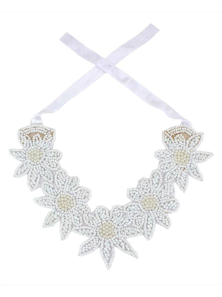 Cardinal White Floral Geometric Design Beads Weaving Choker Necklace Set view 2