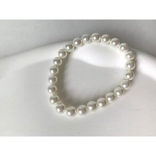 Techiefox Elegant Stretchable Pearl Bracelet for Women and Girls Classic White Beaded Wristwear for Everyday fashion
