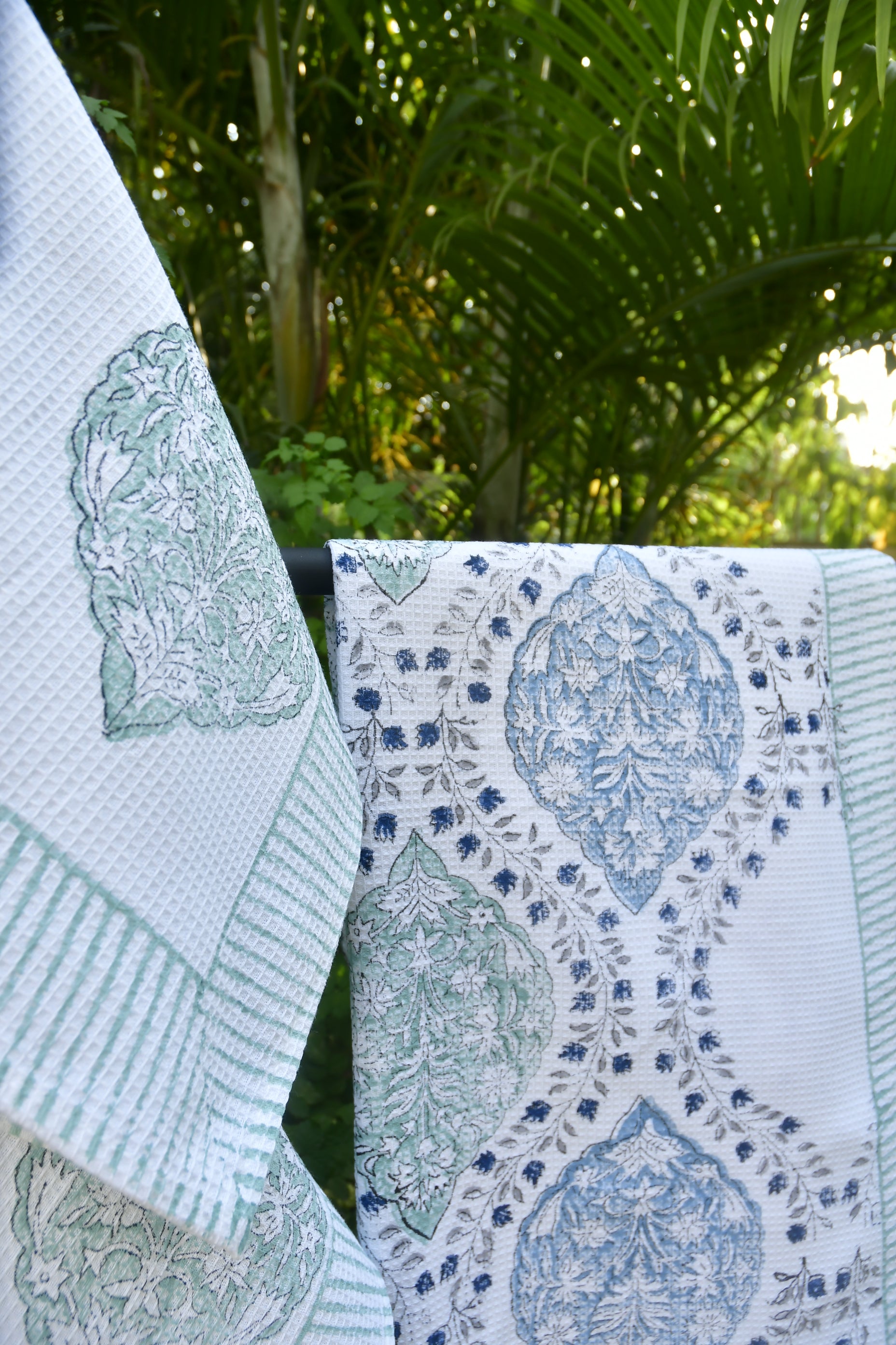 Royal Jaal Bath & Hand Towel Set : Breathable Comfort view 2