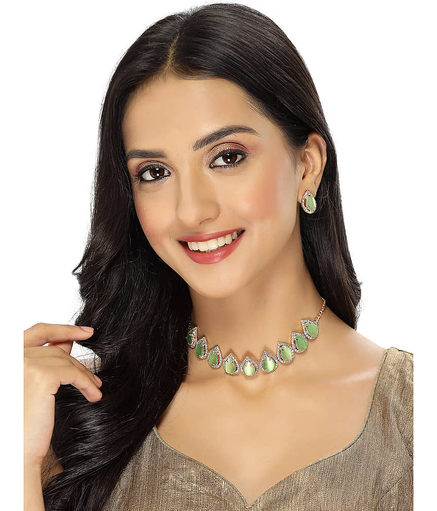 Sukkhi Green Alloy Necklace Set ( Pack of 1 ) view 2