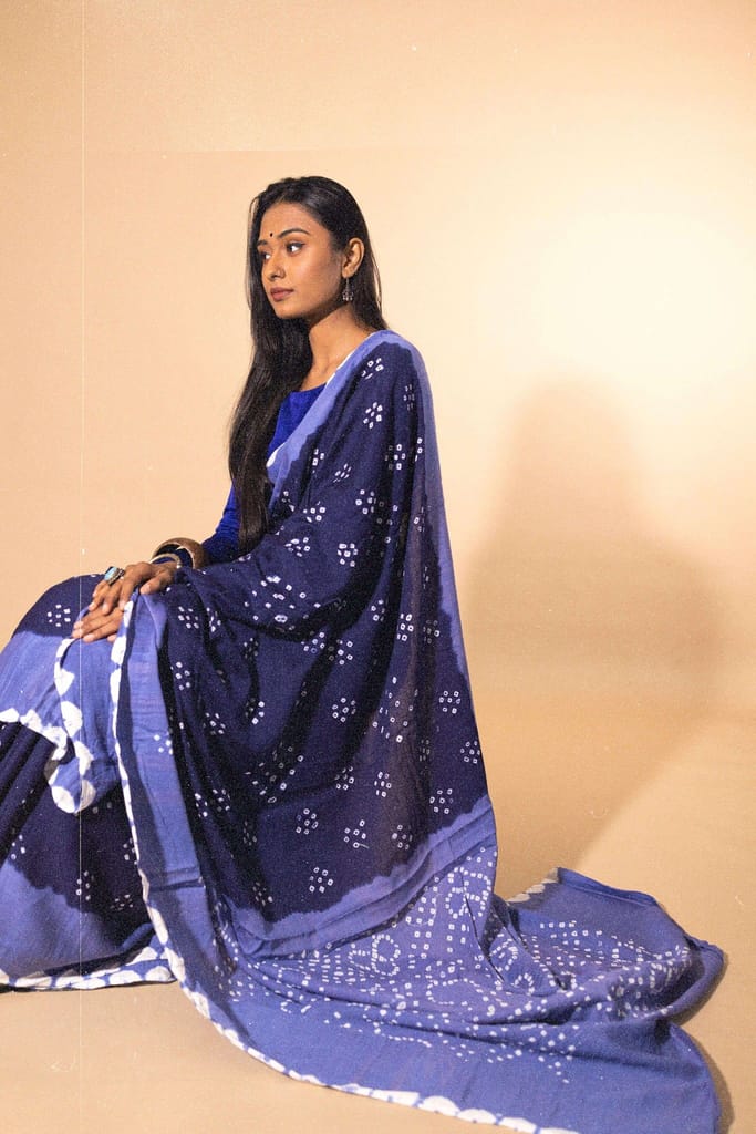 Boond - Bandhani purple white cotton Bandhani cotton saree view 2