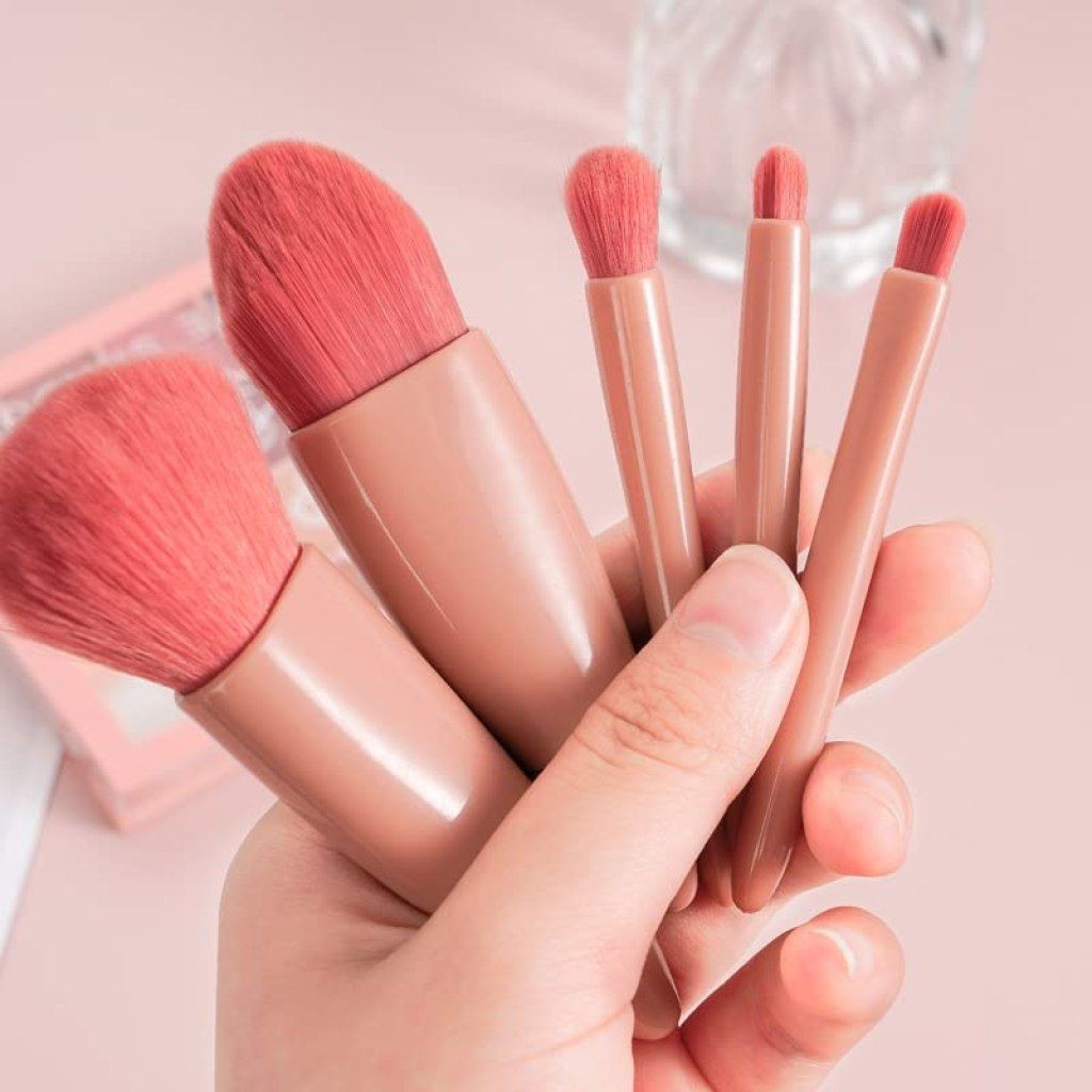 5 Pcs Portable Makeup Brush Set with Built-in Mirror Case | Compact Travel-Friendly Cosmetic Brush Kit for Foundation, Blush, Powder, Eye shadow & Lip Makeup | Lightweight, Durable Beauty Tool Set for Women & Girls (Original Quality) view 2