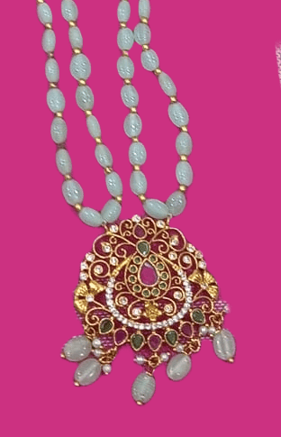 "Stunning Antique Gold Pendant Necklace with Seafoam Green Beads" view 2