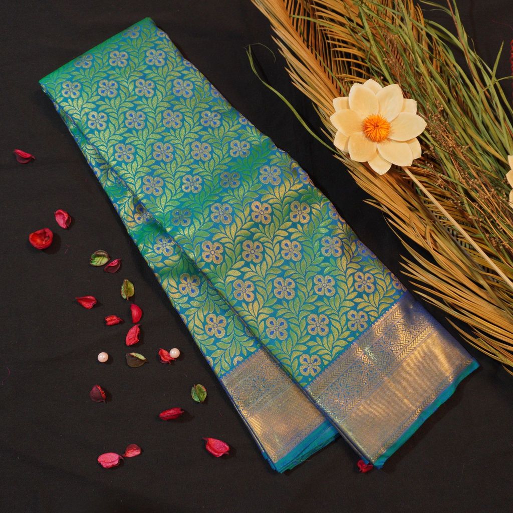 Palette of Peacock Blue & Bottle Green Bridal Kanchipuram Handloom Silk Saree - Vivaaha Silks" view 2