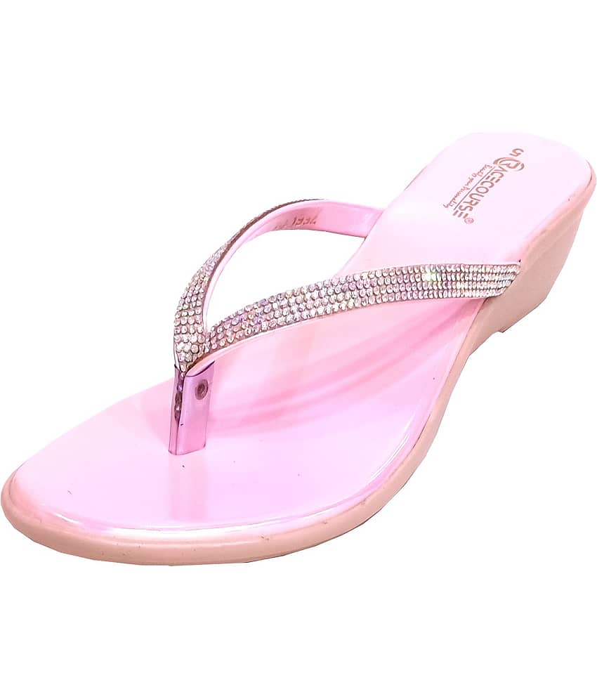 Racecourse - Pink Women's Slip On Heels view 2
