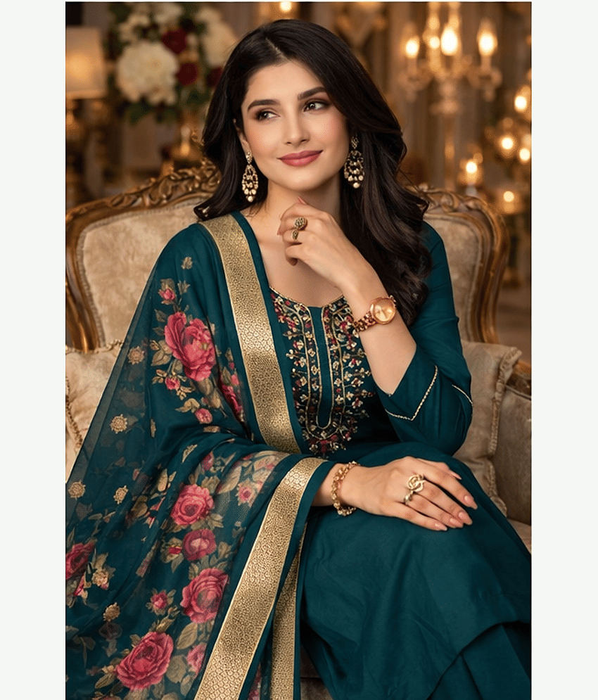 Radhe Enterprise Women Rayon Embroidered Straight Kurti With Pants ( Teal )