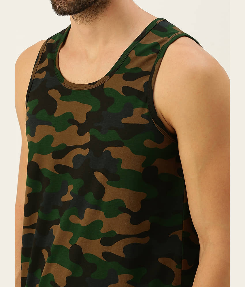 Veirdo Pack of 1 Cotton Regular Fit Men's T-Shirt ( Green ) view 2