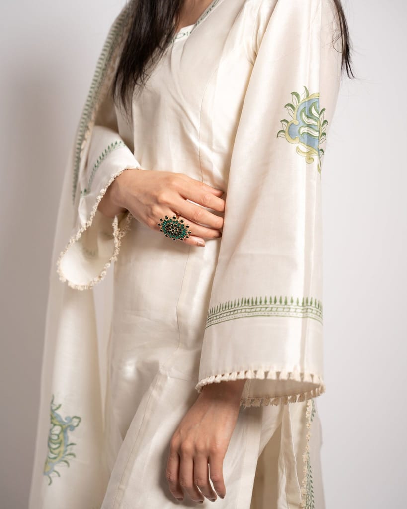 Chanderi White Kurta Set by Aagaaz Jaipur view 2