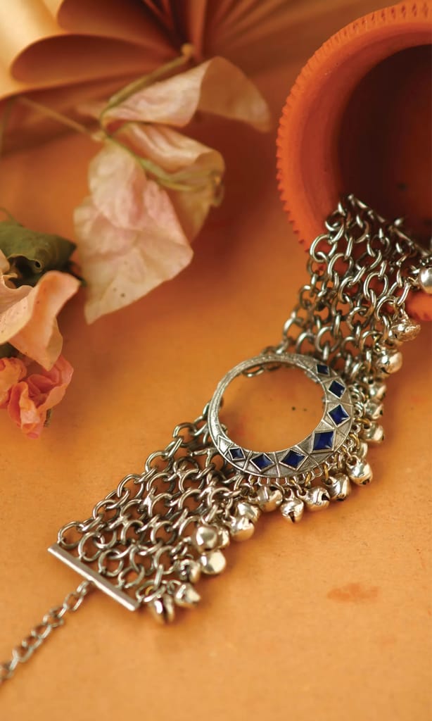 Chaand Bracelet view 2