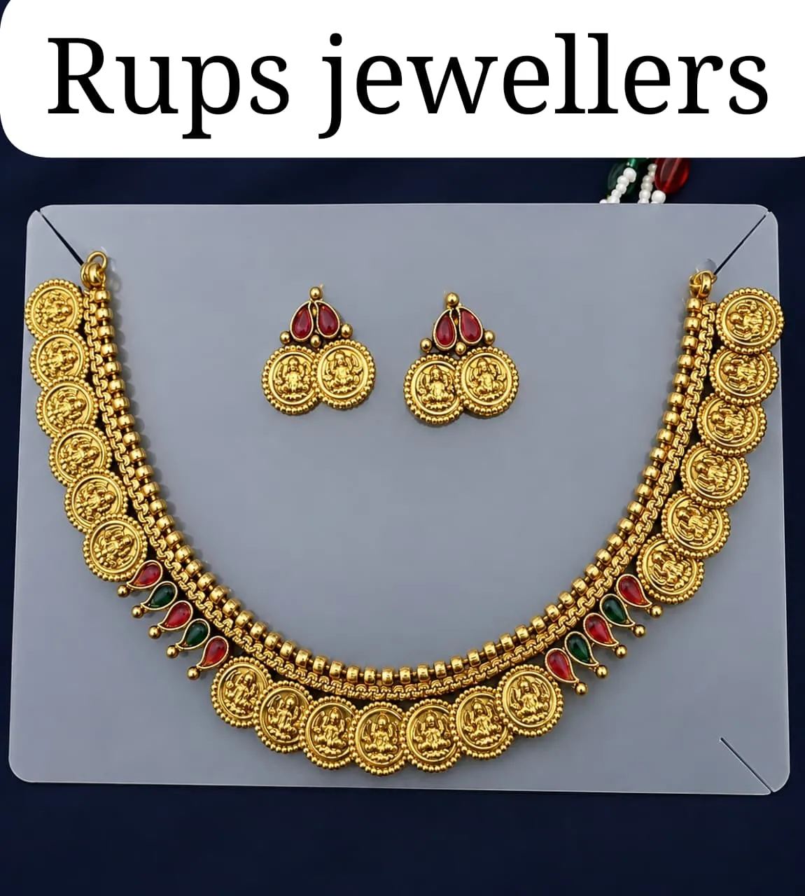 Laxmi nackles