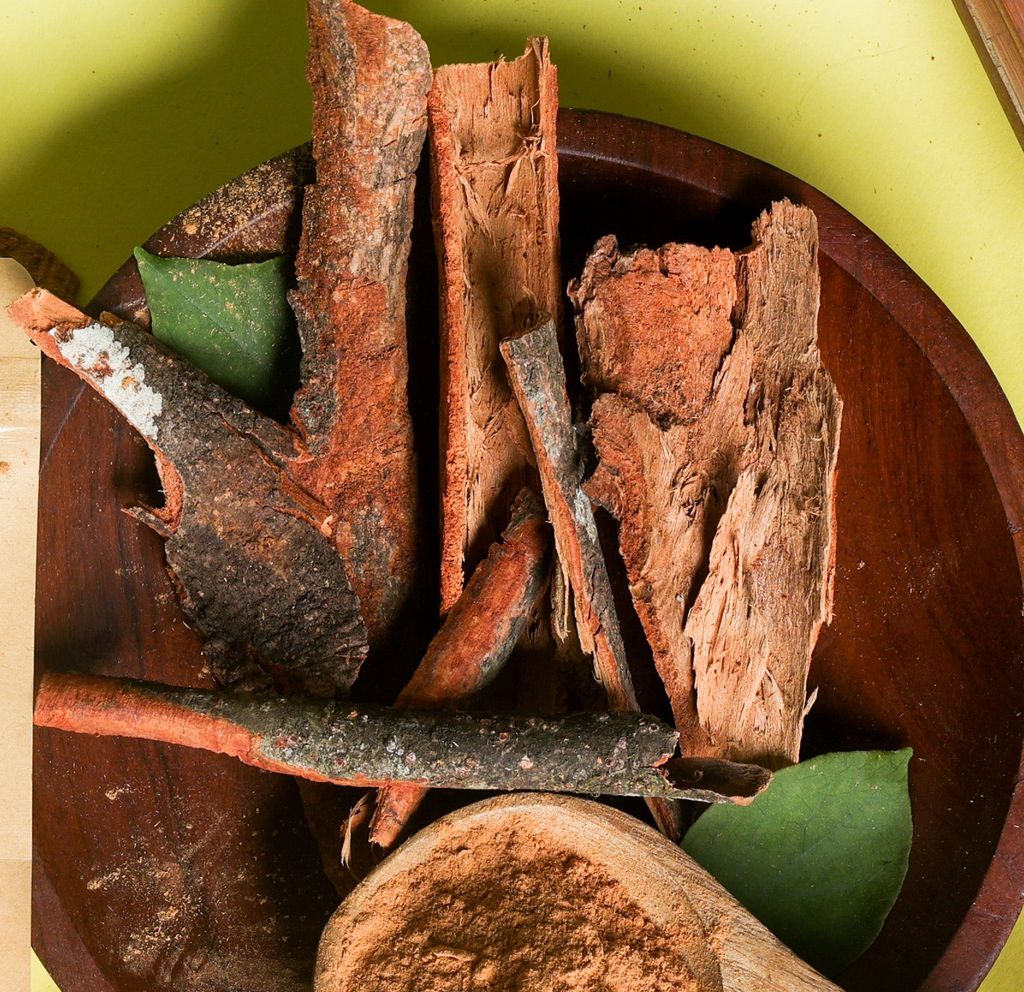 Cinnamon Whole view 2
