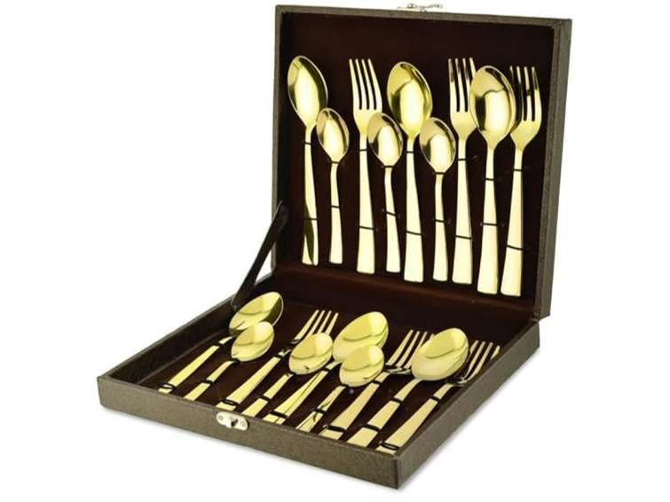 Parage 18 Pieces Premium Stainless Steel Golden Cutlery Set, Home & Kitchen with Gift Box, PVD Gold with Leatherite Box