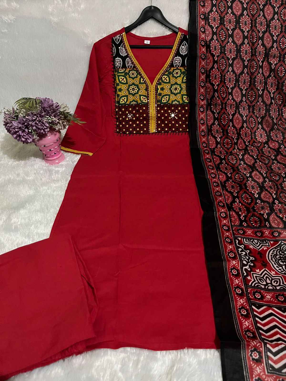 Cotton Print Hand Work Suit view 2